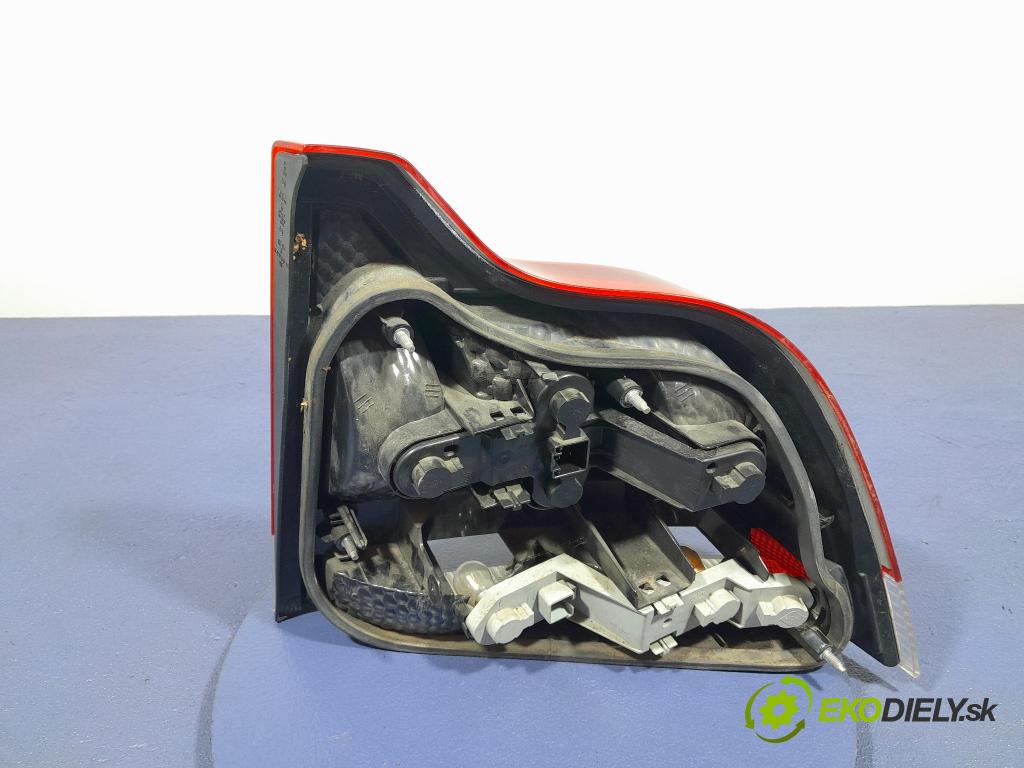 Volvo S60 2001 světlo Zad: levá Mimo: