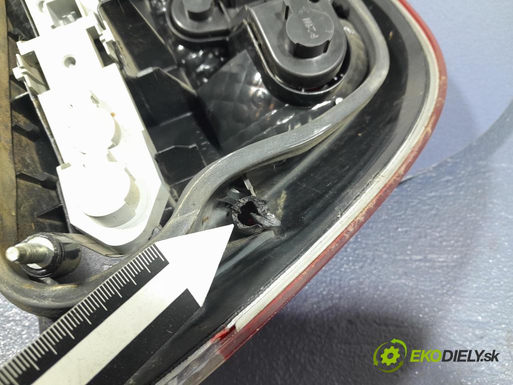 Volvo S60 2001 světlo Zad: levá Mimo: 