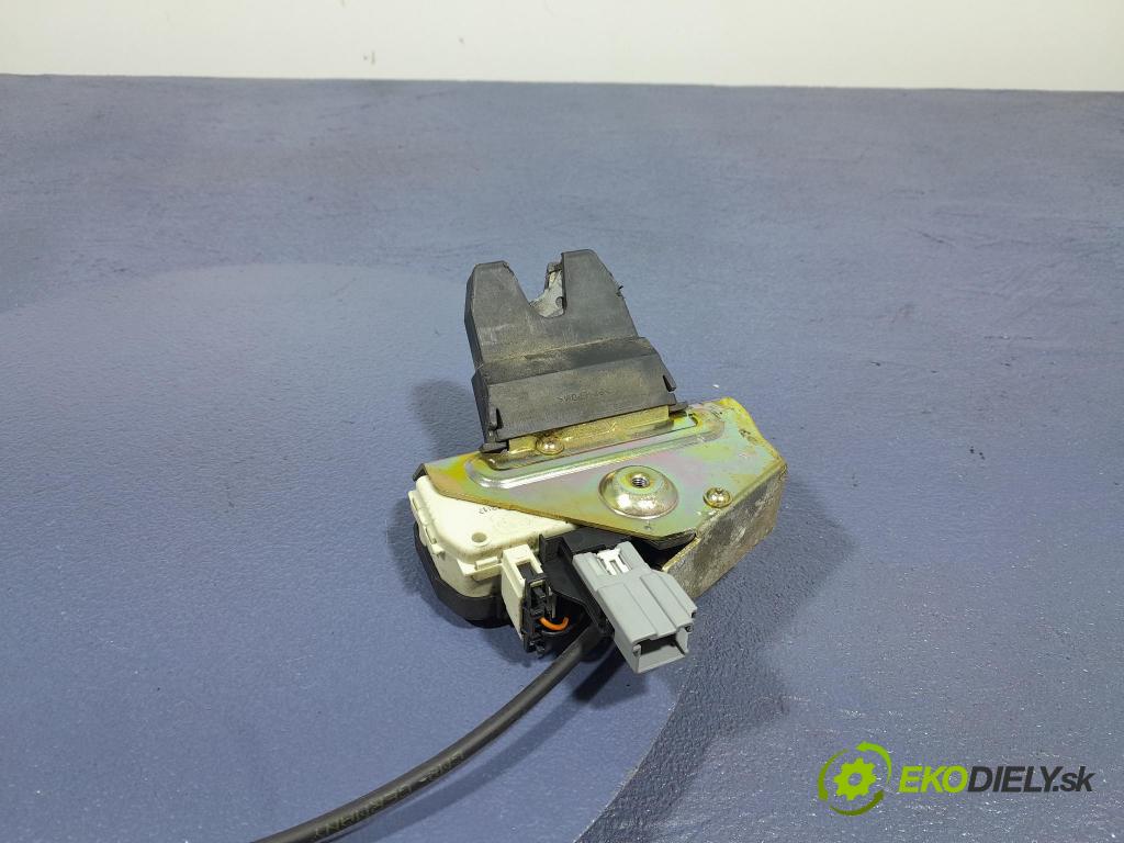 Volvo S60 2001 zámek Klapky: kufr 9203514