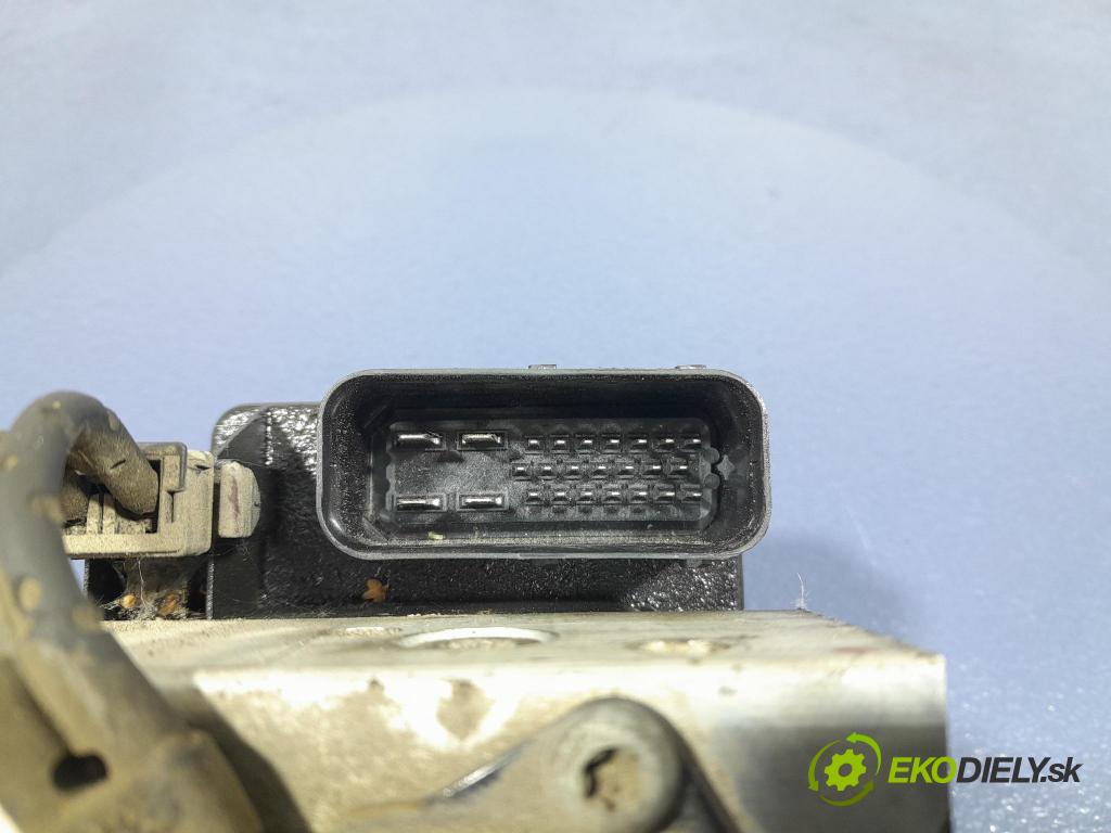 Volvo S60 2001 čerpadlo ABS x 8619537