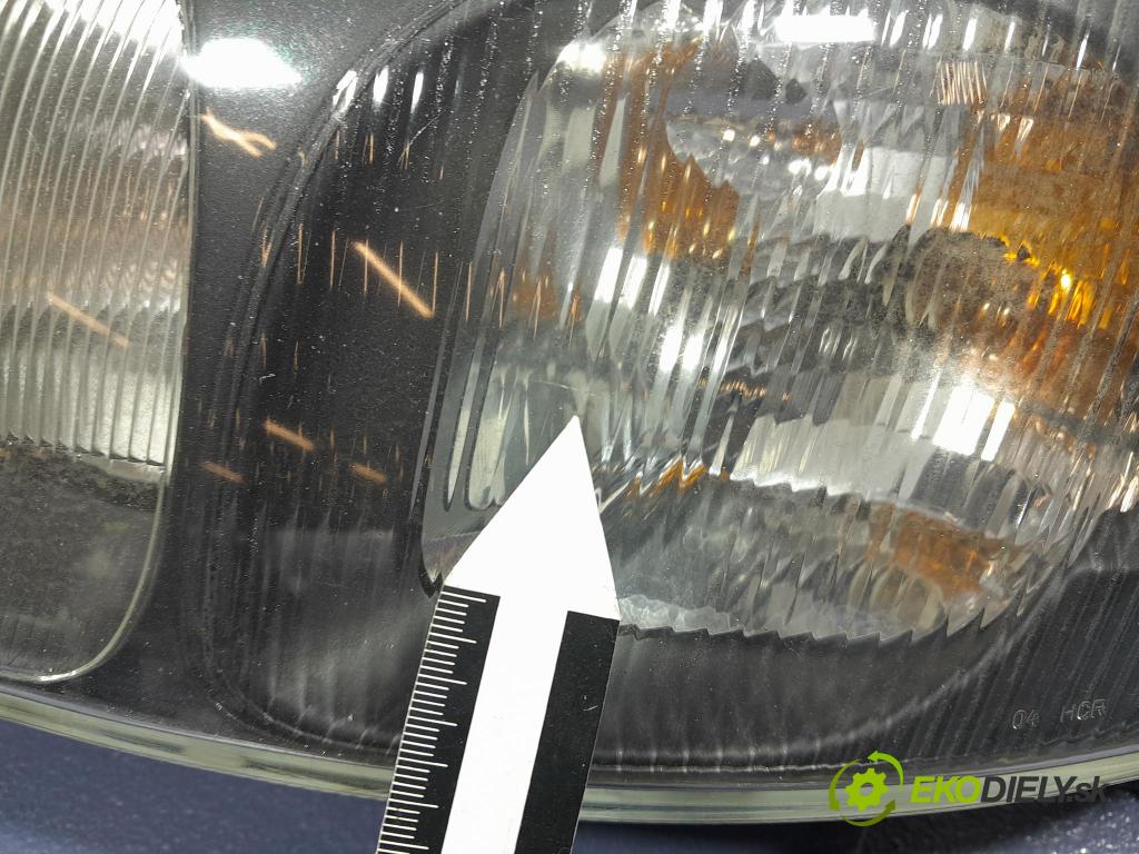 Volvo S60 2001 Reflektor: Vľavo: 8693587