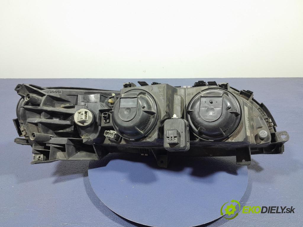 Volvo S60 2001 Reflektor: Vľavo: 8693587