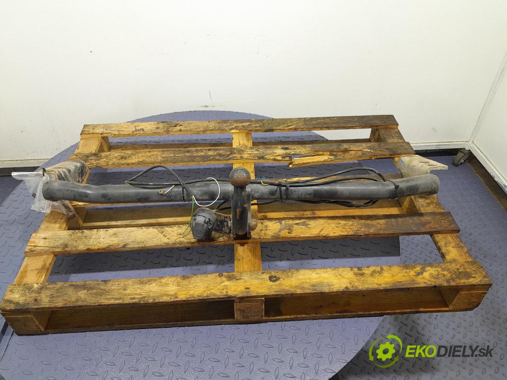 Volvo S60 2001 oko Do Přívěsy