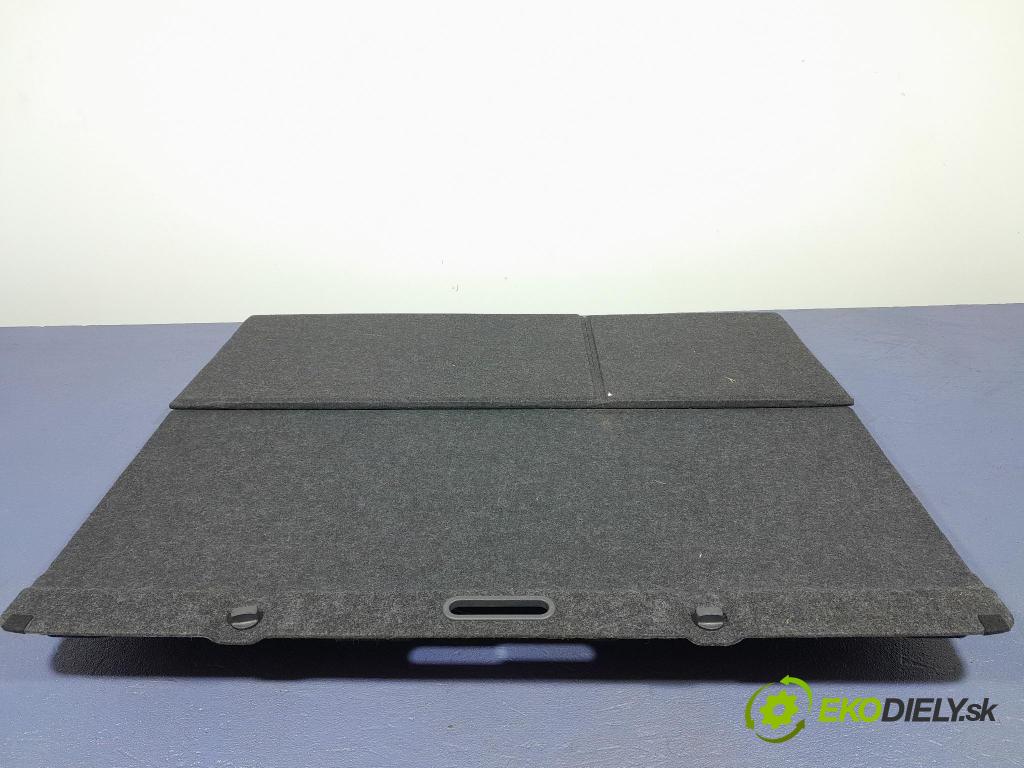 Toyota Yaris 2008 koberec do auta 58410-0D010