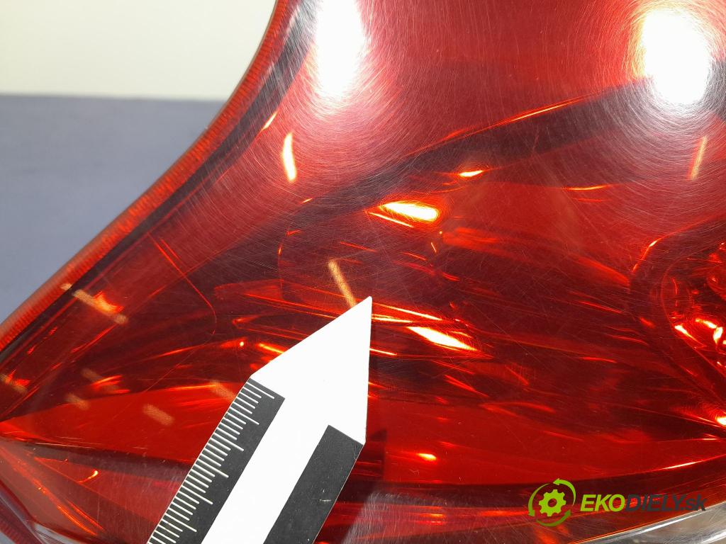 Kia Ceed 2009 svetlo / reflektor zad ľavá Vonkajsia: 92401-1H0