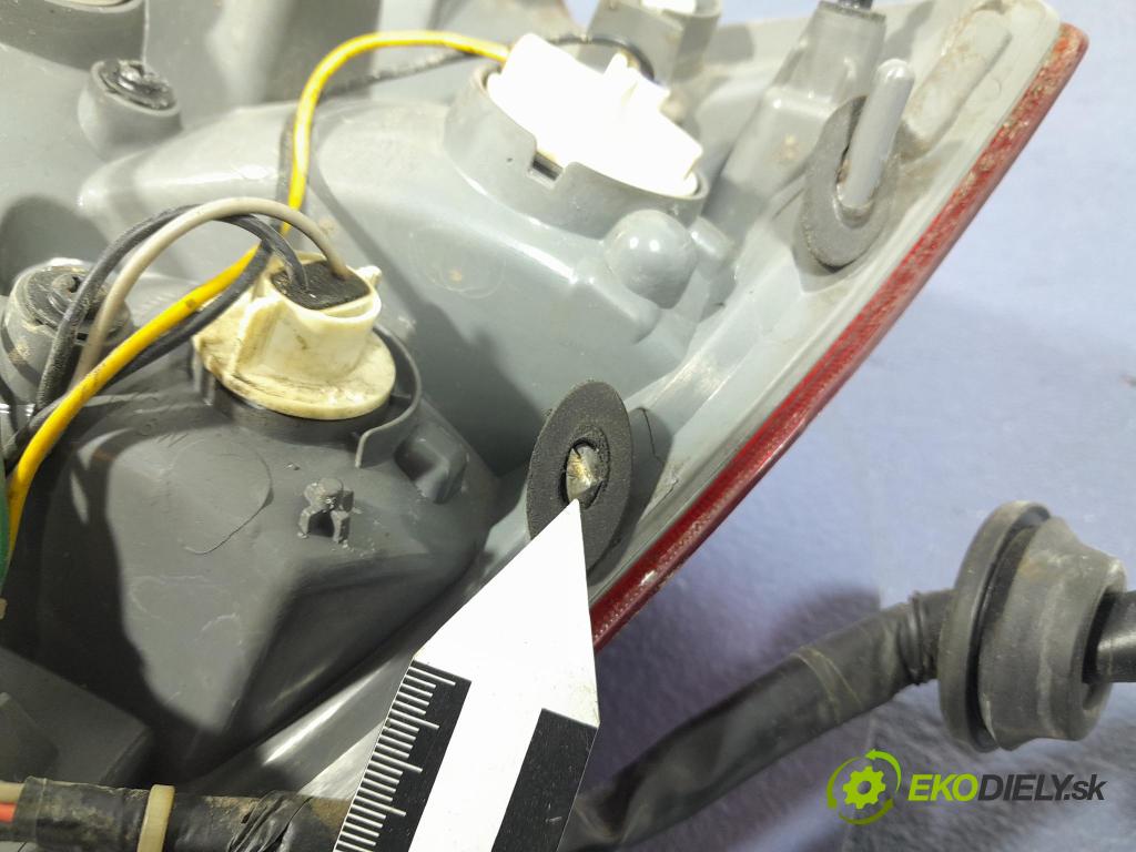 Kia Ceed 2009 svetlo / reflektor zad ľavá Vonkajsia: 92401-1H0