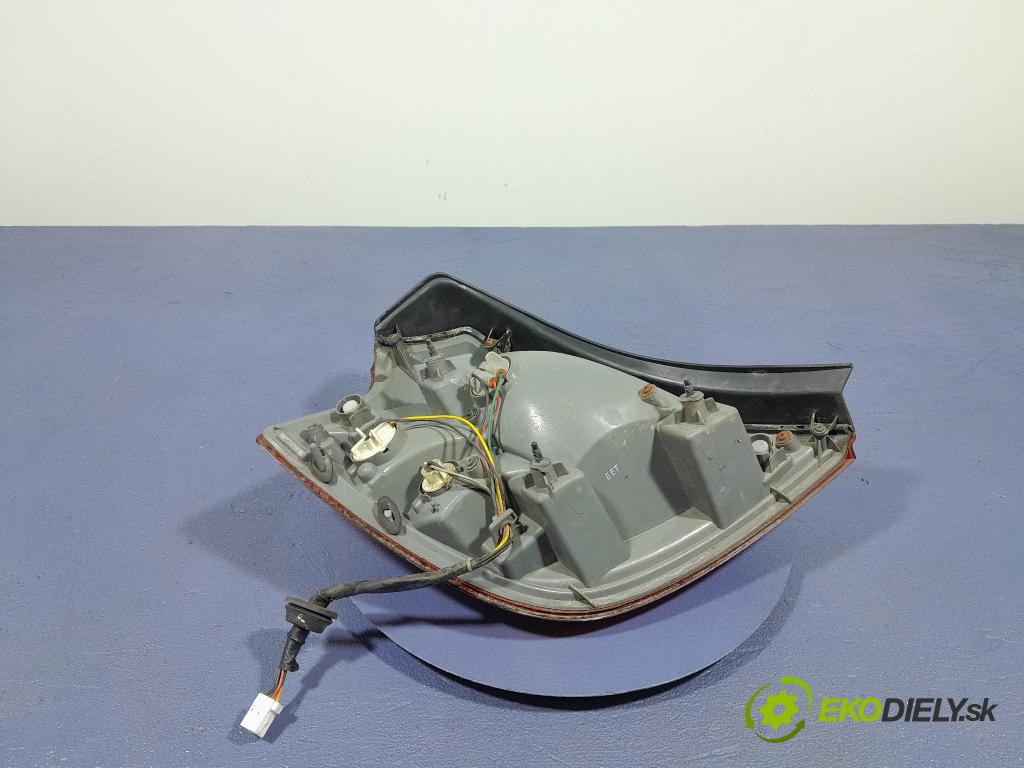 Kia Ceed 2009 svetlo / reflektor zad Prava: Vonkajsia: 92402-1H0