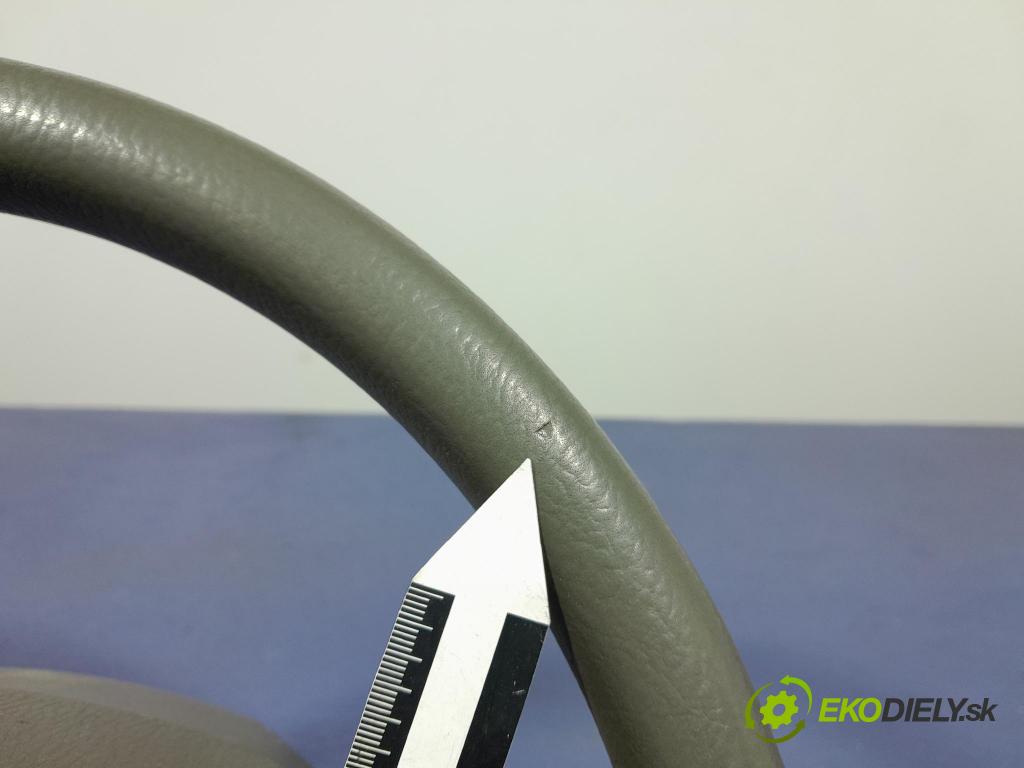 Kia Sorento 2004 volant 211516-241210