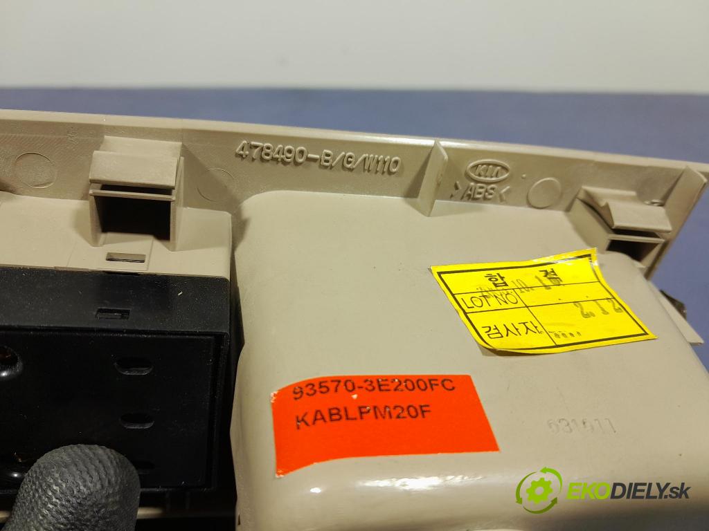 Kia Sorento 2004 prepínač Okná: 93570-3E200