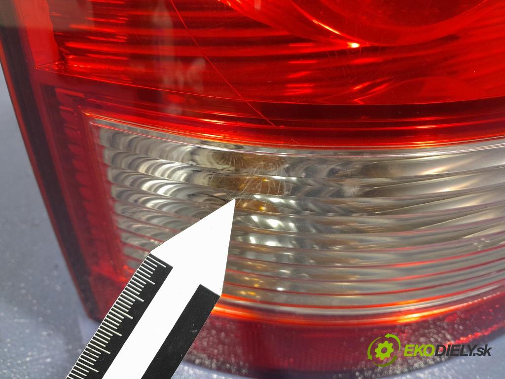 Kia Sorento 2004 světlo Zad: levá Mimo: