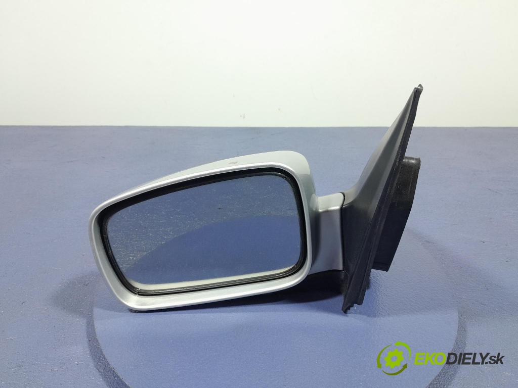 Kia Sorento 2004 zrkadlo Vľavo: 015753
