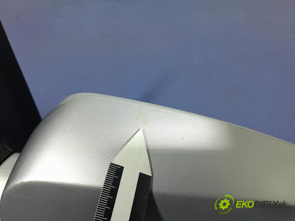 Kia Sorento 2004 zrkadlo Vľavo: 015753