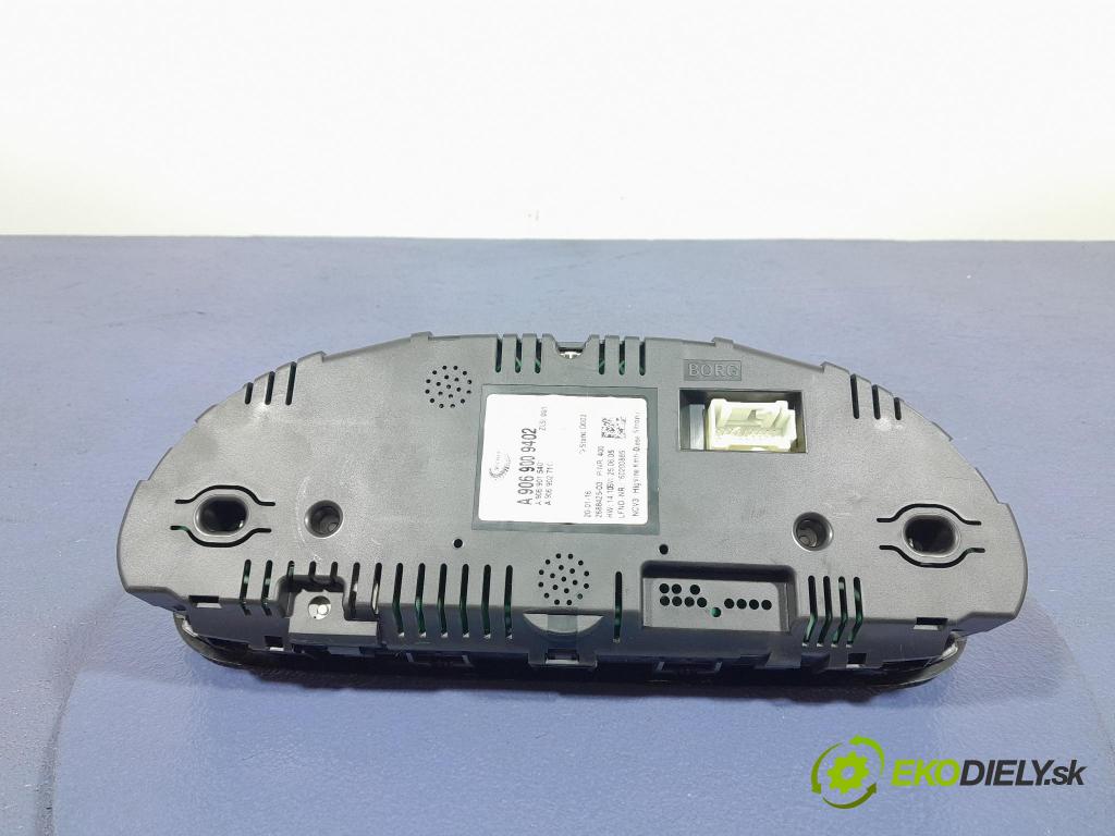 Mercedes Sprinter 2016 prístrojovka/ budíky A9069009402