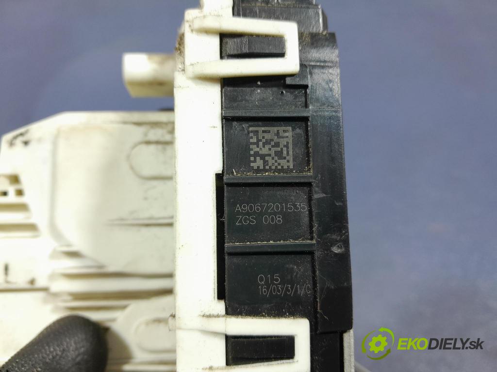 Mercedes Sprinter 2016 zámek dveře před Levý: A9067201535