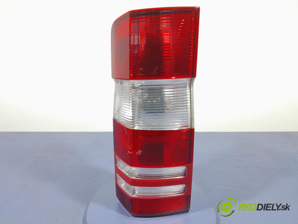 Mercedes Sprinter 2016 svetlo / reflektor zad Prava: Vonkajsia: A9068202200