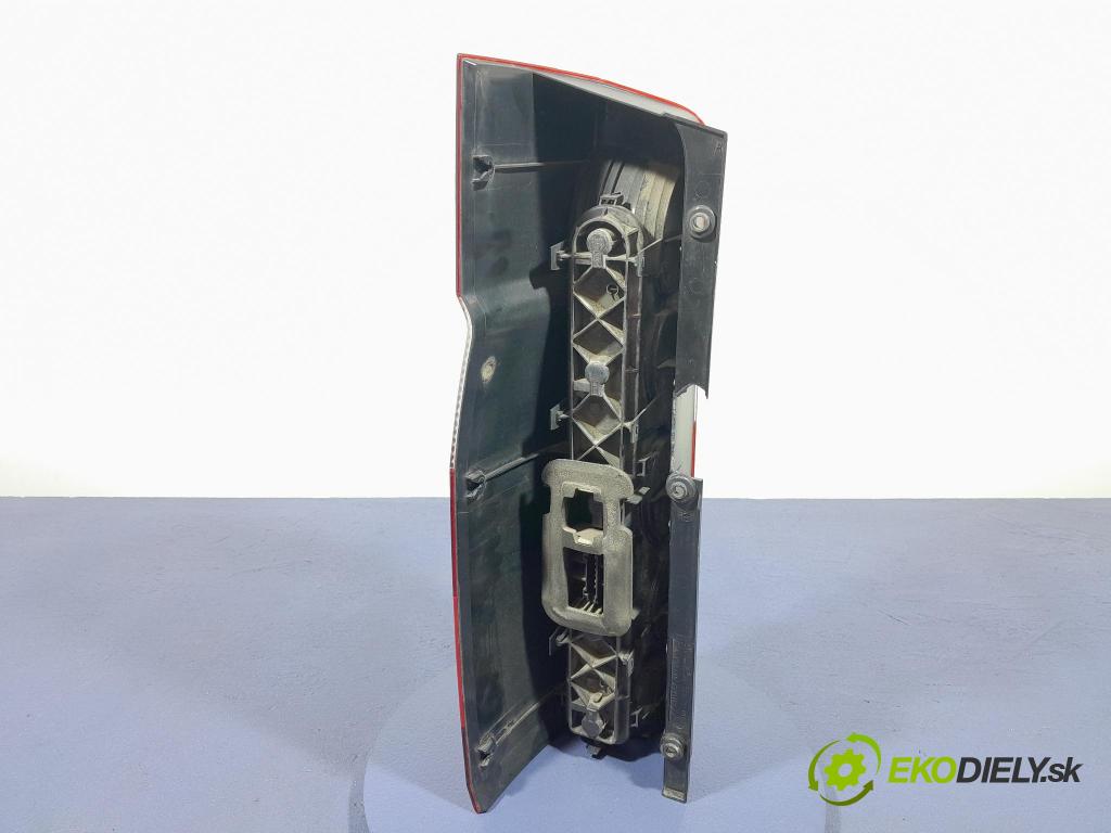 Mercedes Sprinter 2016 svetlo / reflektor zad Prava: Vonkajsia: A9068202200