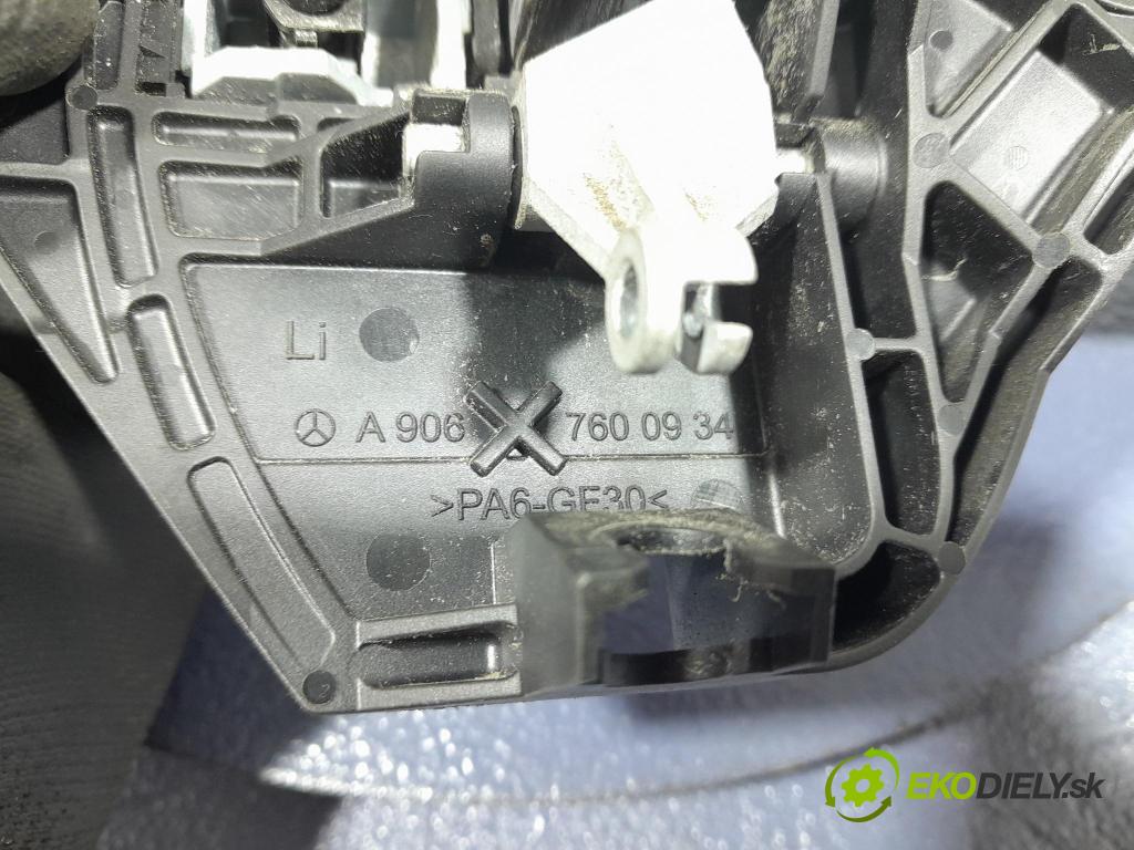 Mercedes Sprinter 2016 rukoväť Predné ľavá A9067600934