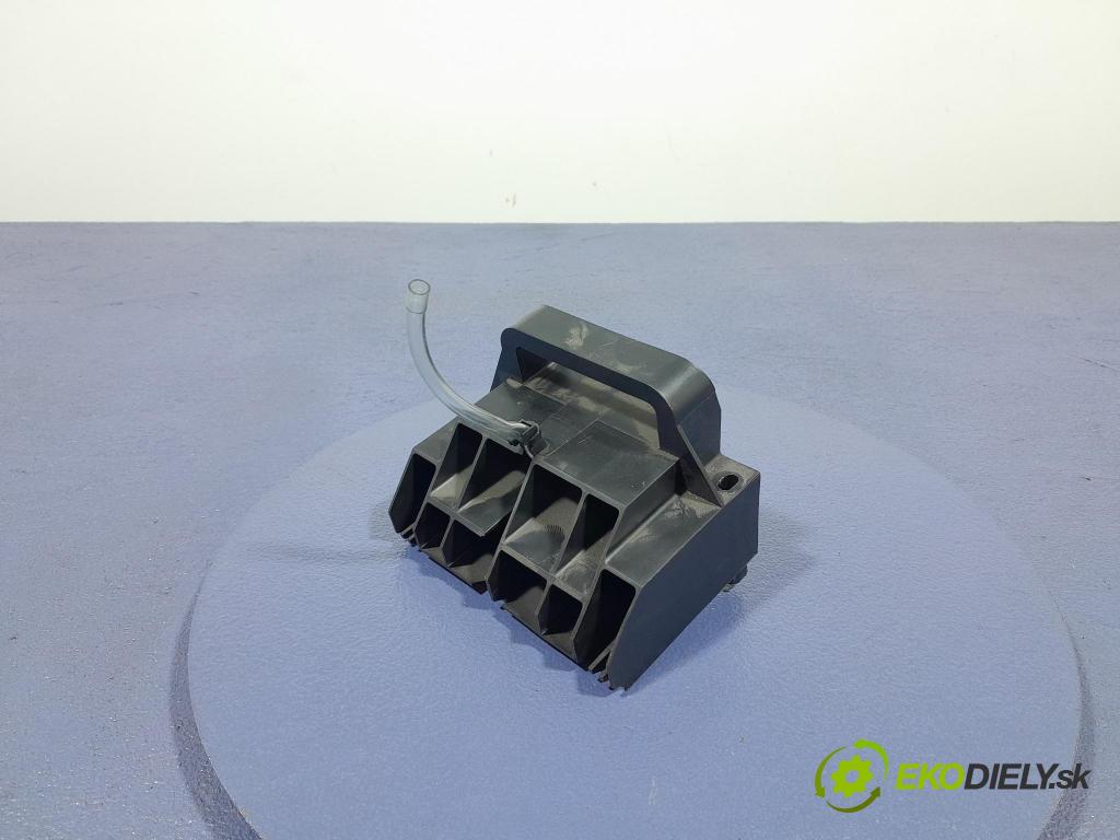 Mercedes Sprinter 2016 Základ: Akumulatora: A9065410740