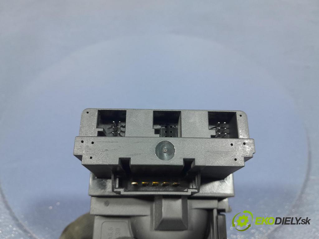 Mercedes Sprinter 2016 Spínač zapalování. A9069003303