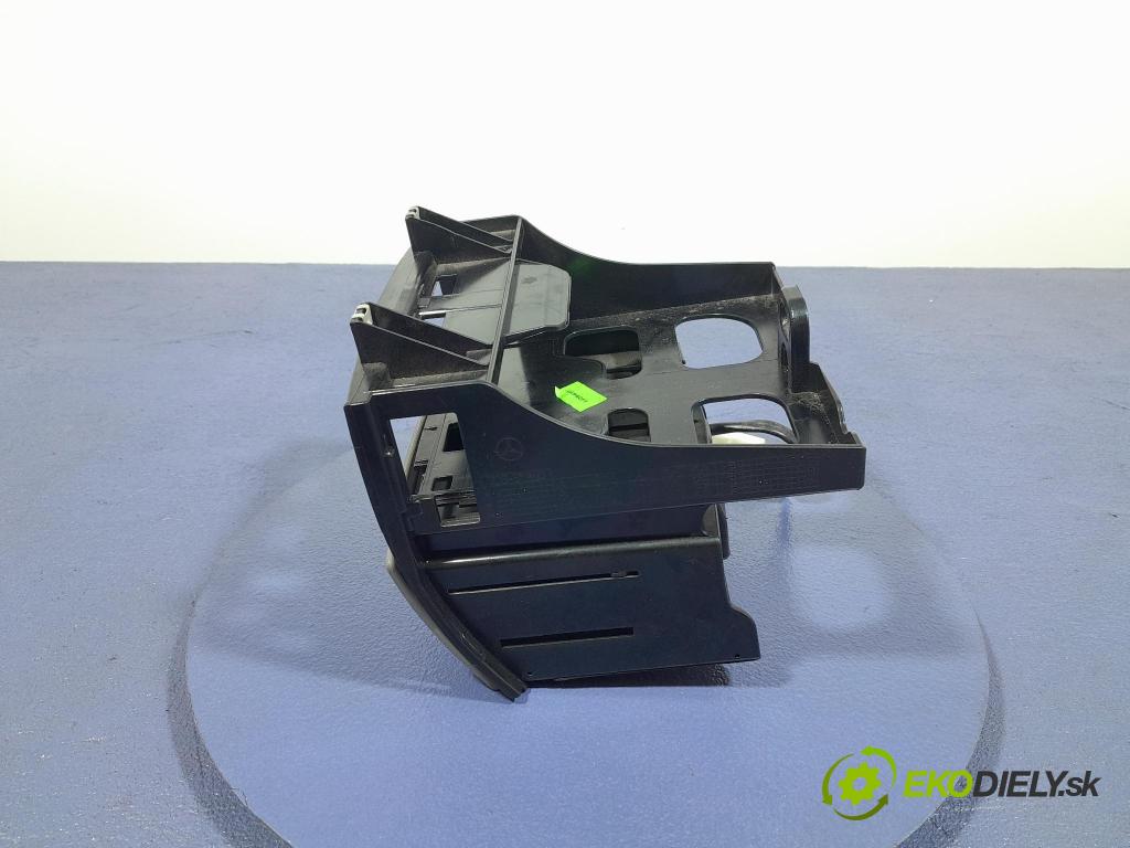 Mercedes Sprinter 2016 kastlík A906804100