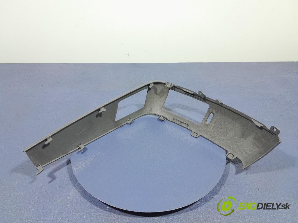 Mercedes Sprinter 2016 kryt Plast: Interiéry: A9066890137