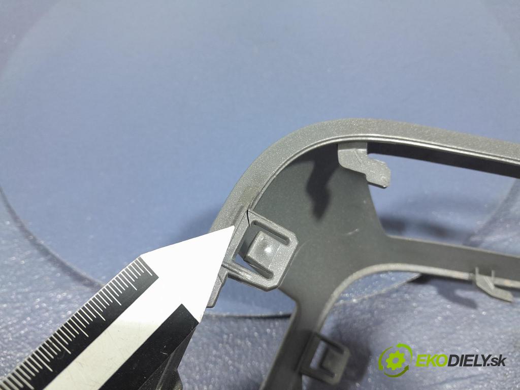 Mercedes Sprinter 2016 kryt Plast: Interiéry: A9066890037