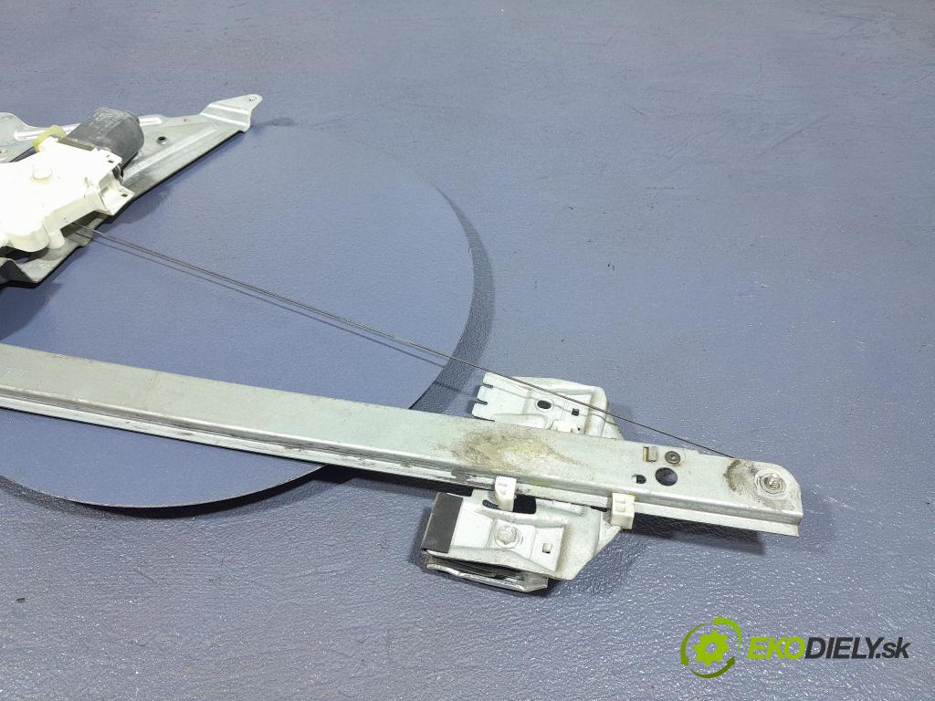 Mercedes Sprinter 2016 mechanizmus okna Okná: Predné Vľavo: A9067200046