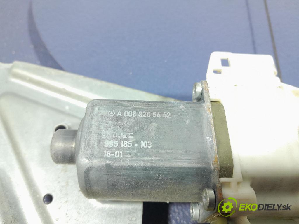 Mercedes Sprinter 2016 mechanizmus okna Okná: Predné Vľavo: A9067200046
