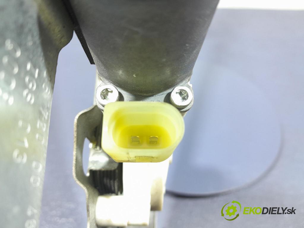 Mercedes Sprinter 2016 mechanizmus okna Okná: Predné Vľavo: A9067200046