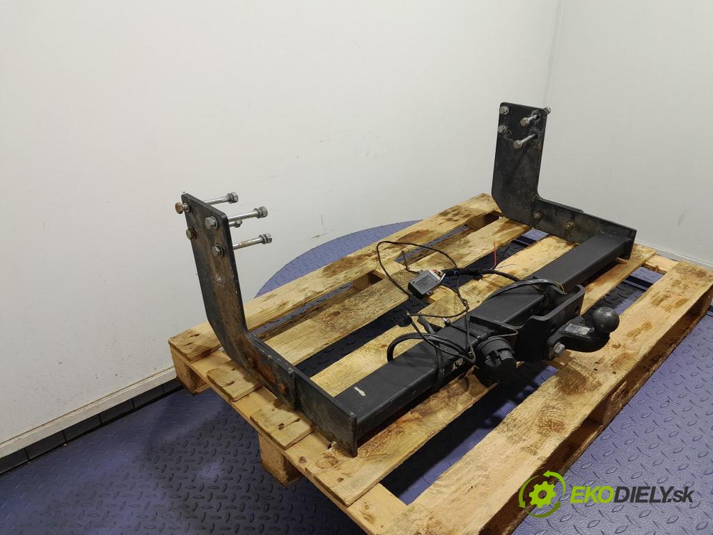 Mercedes Sprinter 2016 Hák: Do Prívesy: