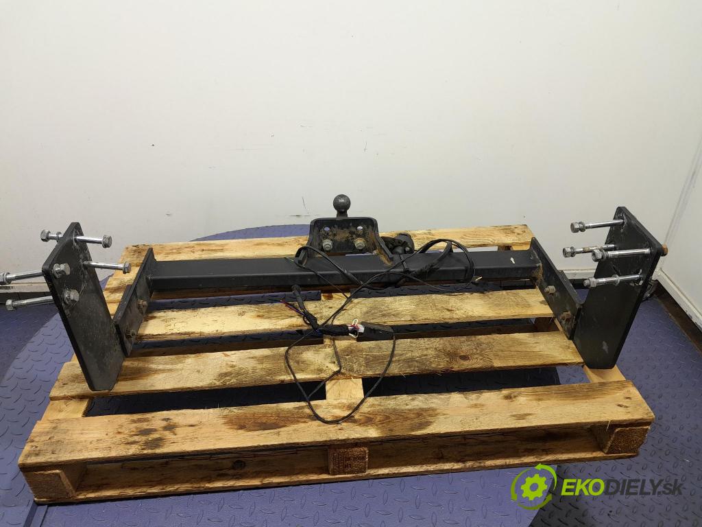 Mercedes Sprinter 2016 Hák: Do Prívesy: 