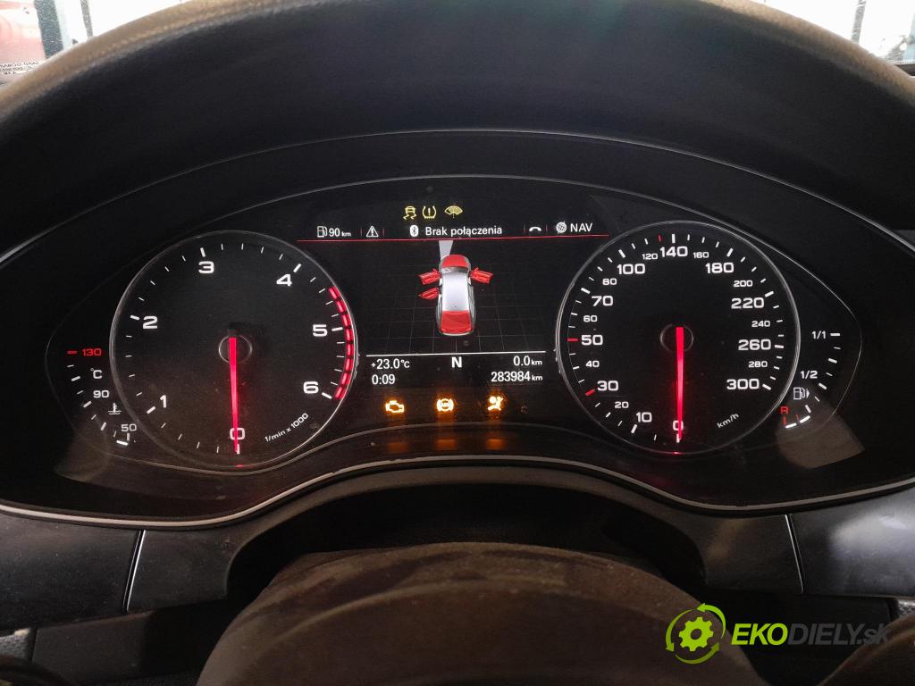 Audi A6 2011 Přístrojová deska 4G8920931E