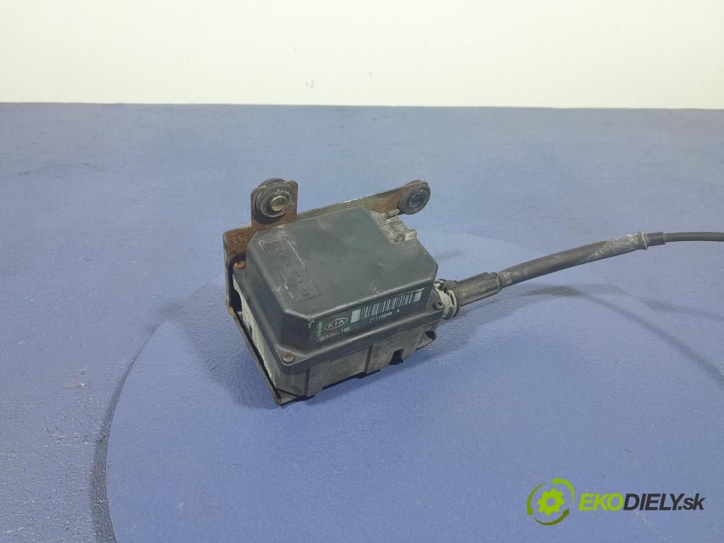 Kia Sorento 2004 riadiaca jednotka 964003E100