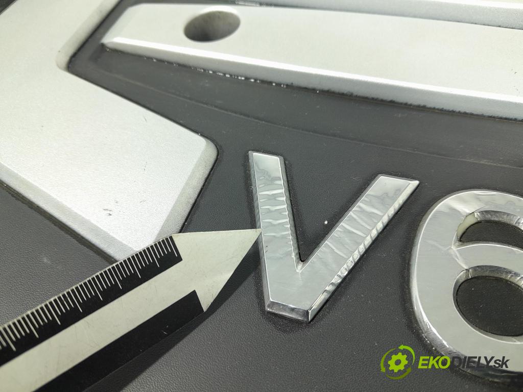 Kia Sorento 2004 kryt Motor: