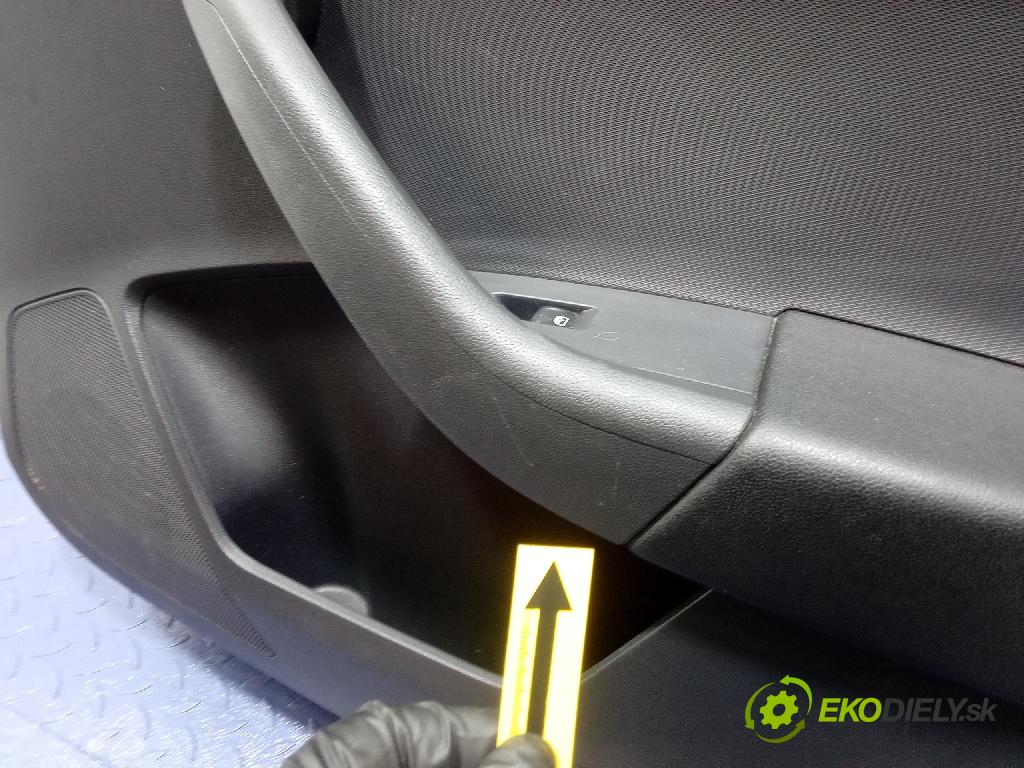 Seat Toledo 2016 dveře Zad: prave