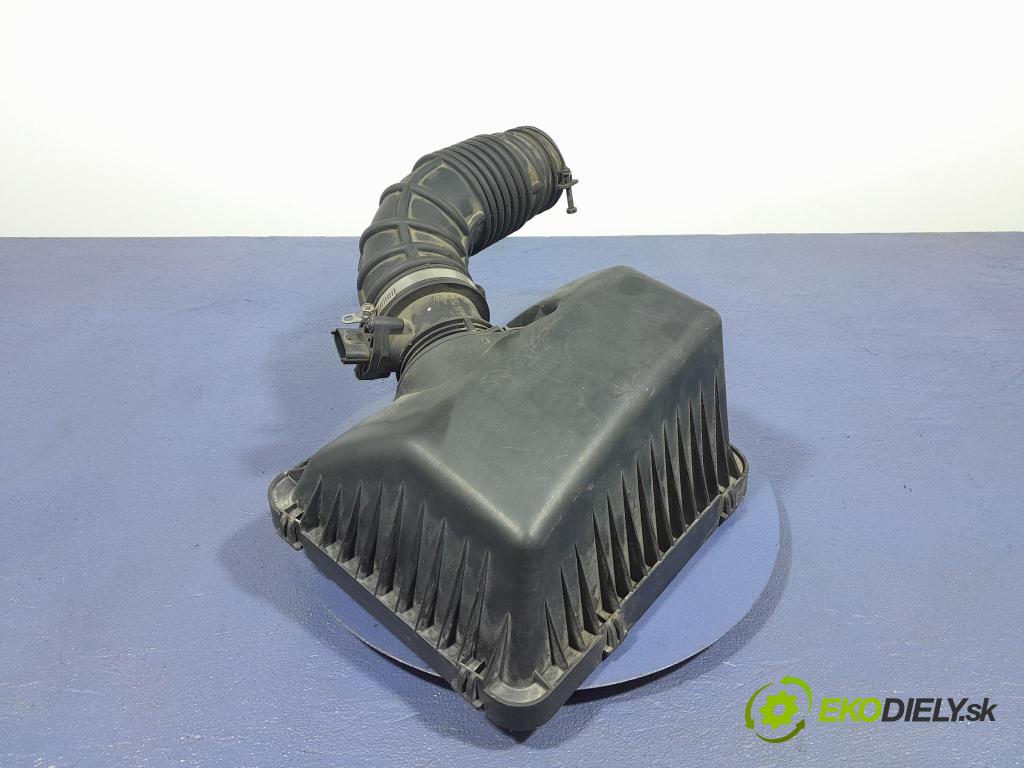 Kia Sorento 2004 obal Filtra: Vzduch: 28110-3E000