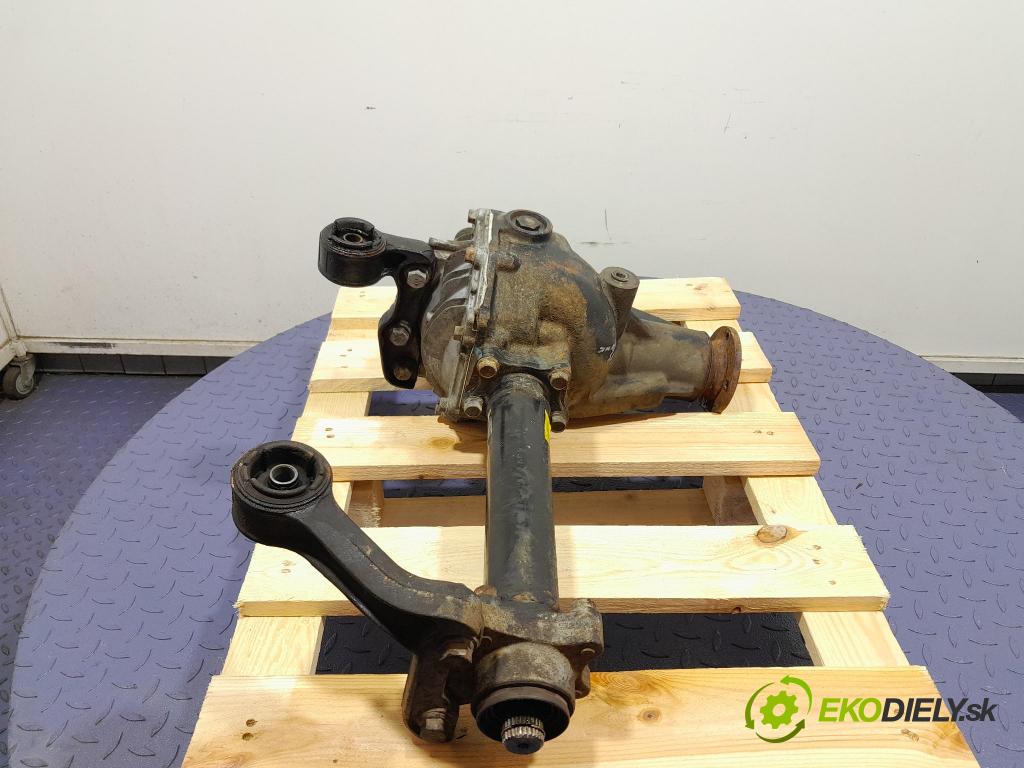 Kia Sorento 2004 Most: predný 53210-3E500