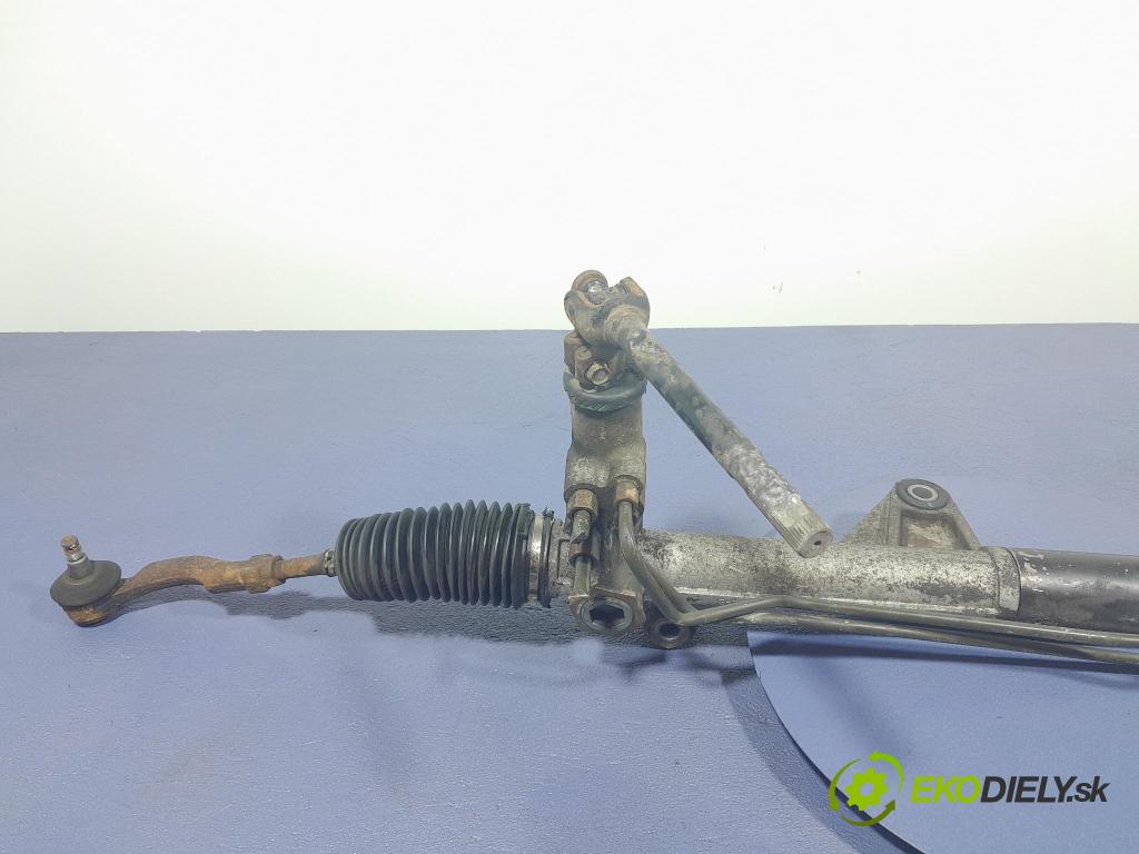 Kia Sorento 2004 Ozubené kolo: volant 577003E000