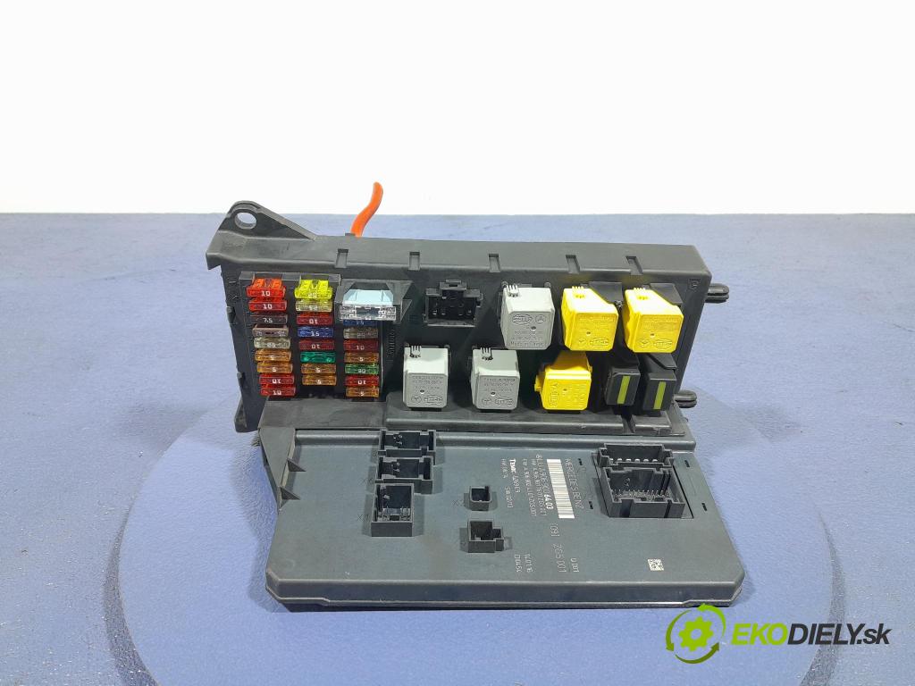 Mercedes Sprinter 2016 skrinka Poistky: A9069006403