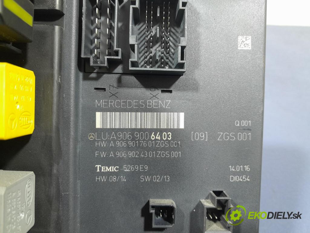 Mercedes Sprinter 2016 skrinka Poistky: A9069006403
