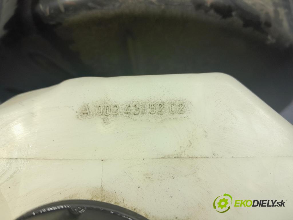 Mercedes Sprinter 2016 servo Brzdní: A9064301408