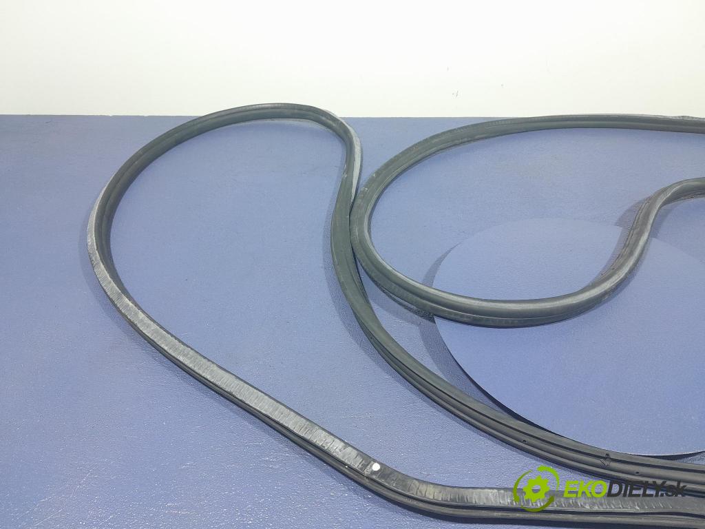 Mercedes Sprinter 2016 Těsnění: dvere 