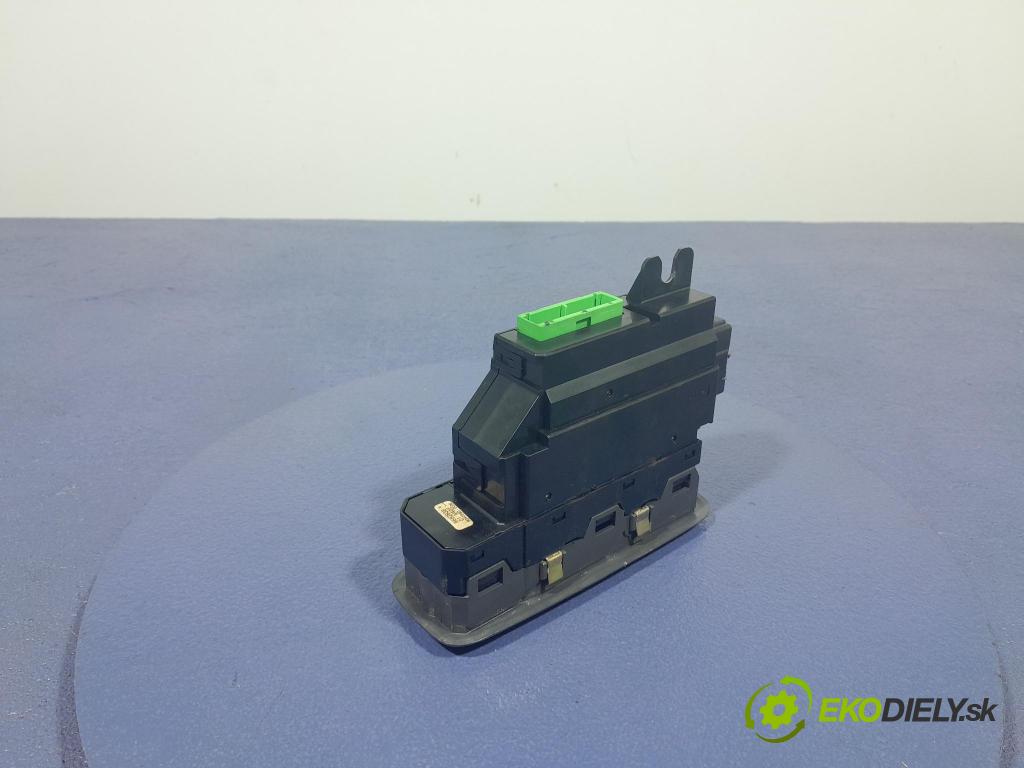 Volvo S60 2001 prepínač Okná: 8682836