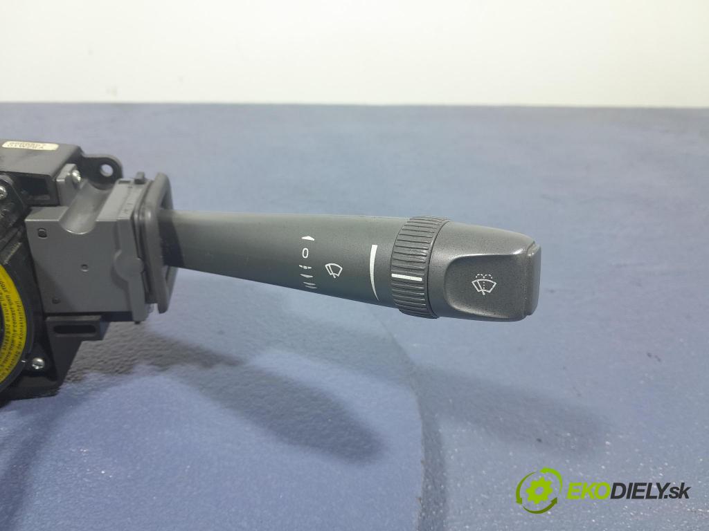 Volvo S60 2001 prepínač Komplex: 8666597