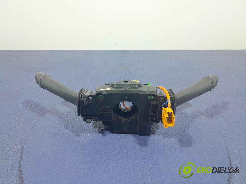 Volvo S60 2001 prepínač Komplex: 8666597