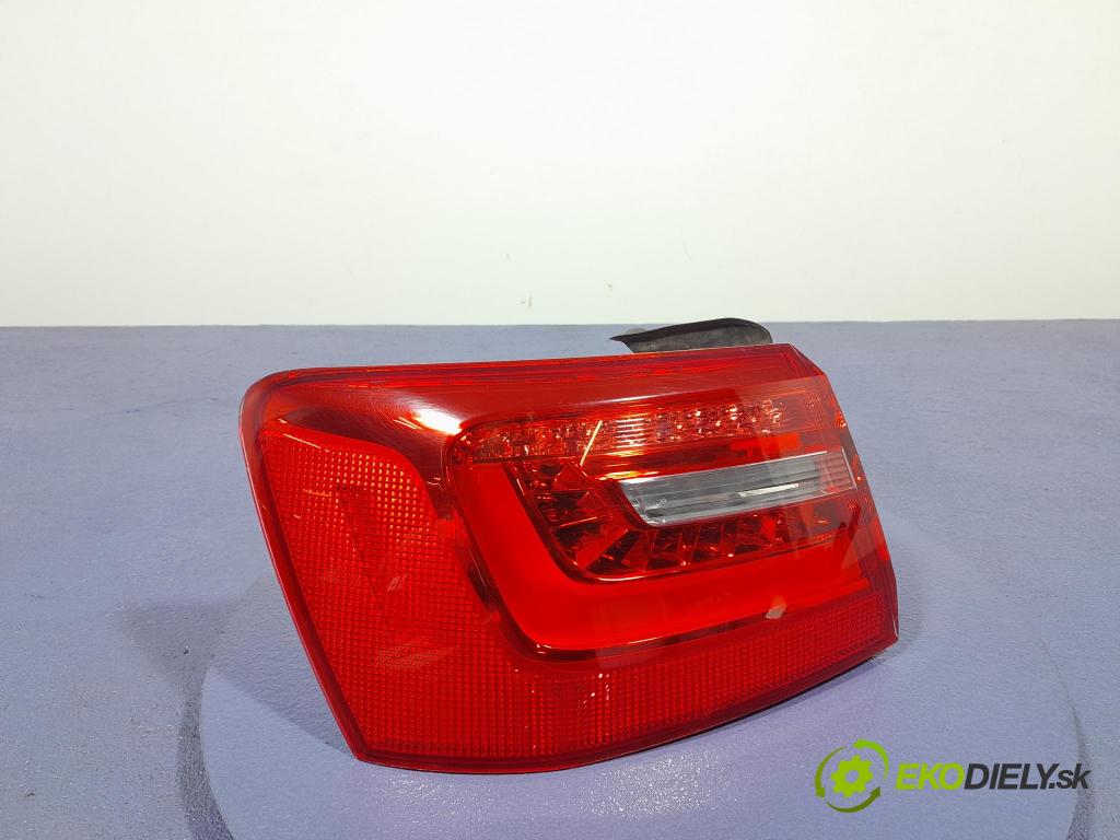 Audi A6 2011 svetlo / reflektor zad ľavá Vonkajsia: 4G9945095B