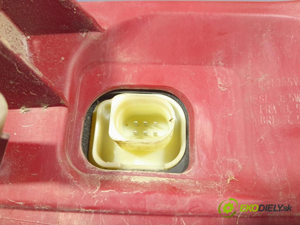 Audi A6 2011 svetlo / reflektor zad ľavá Vonkajsia: 4G9945095B