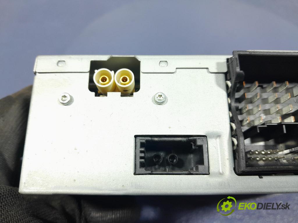 Audi A6 2011 Radio I Navigácia: 4G0035056C