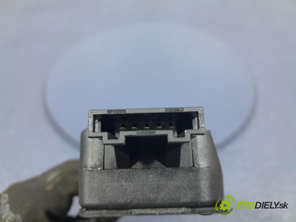 Audi A6 2011 zámok Klapky: kufra: 4F9827383H