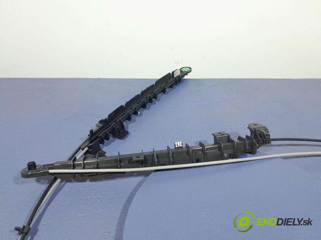 Audi A6 2011 roleta 4G9863560